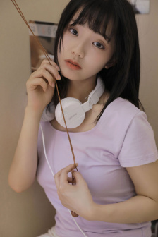 美女光衣